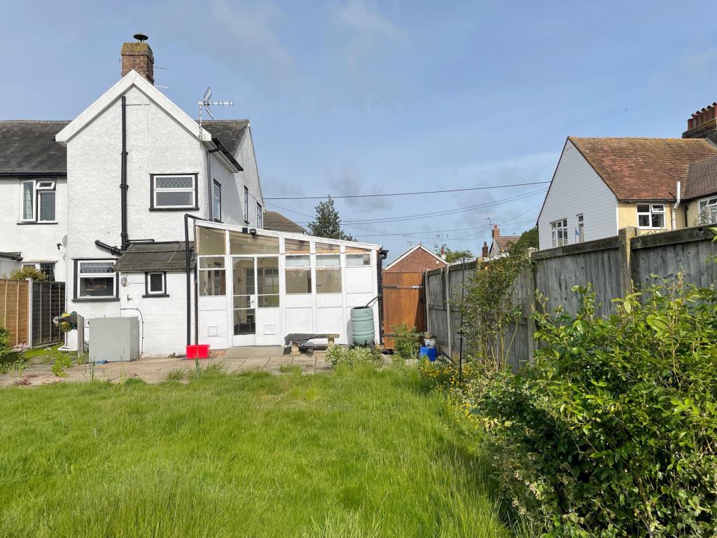 Lot: 89 - FREEHOLD LAND WITH POTENTIAL -
